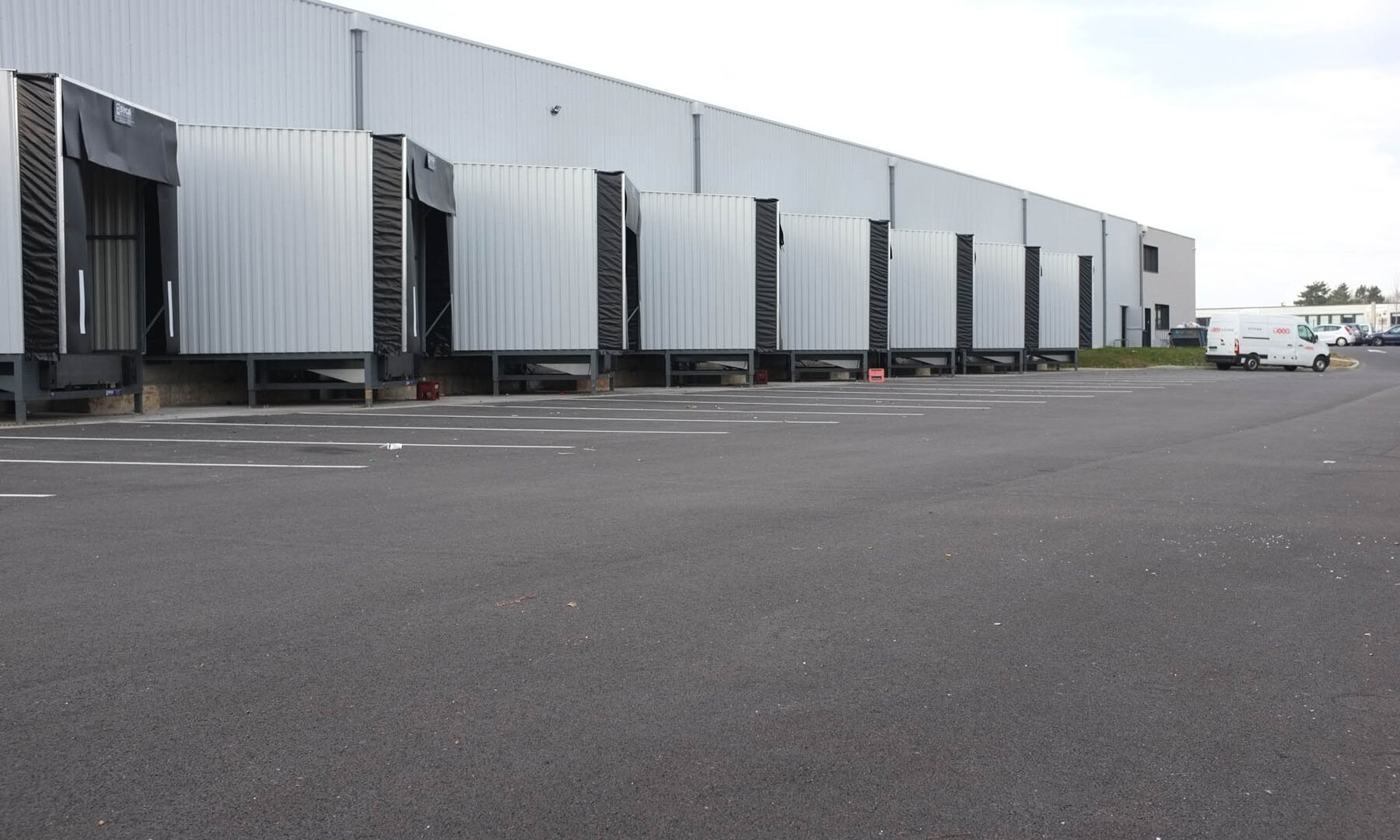 Réalisation RHÔNE-ALPES DISTRIBUTION à Saint-Priest dans le Rhône 8