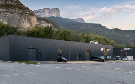LES PORTES DE NOYAREY – Locaux d’activités à Noyarey en Isère