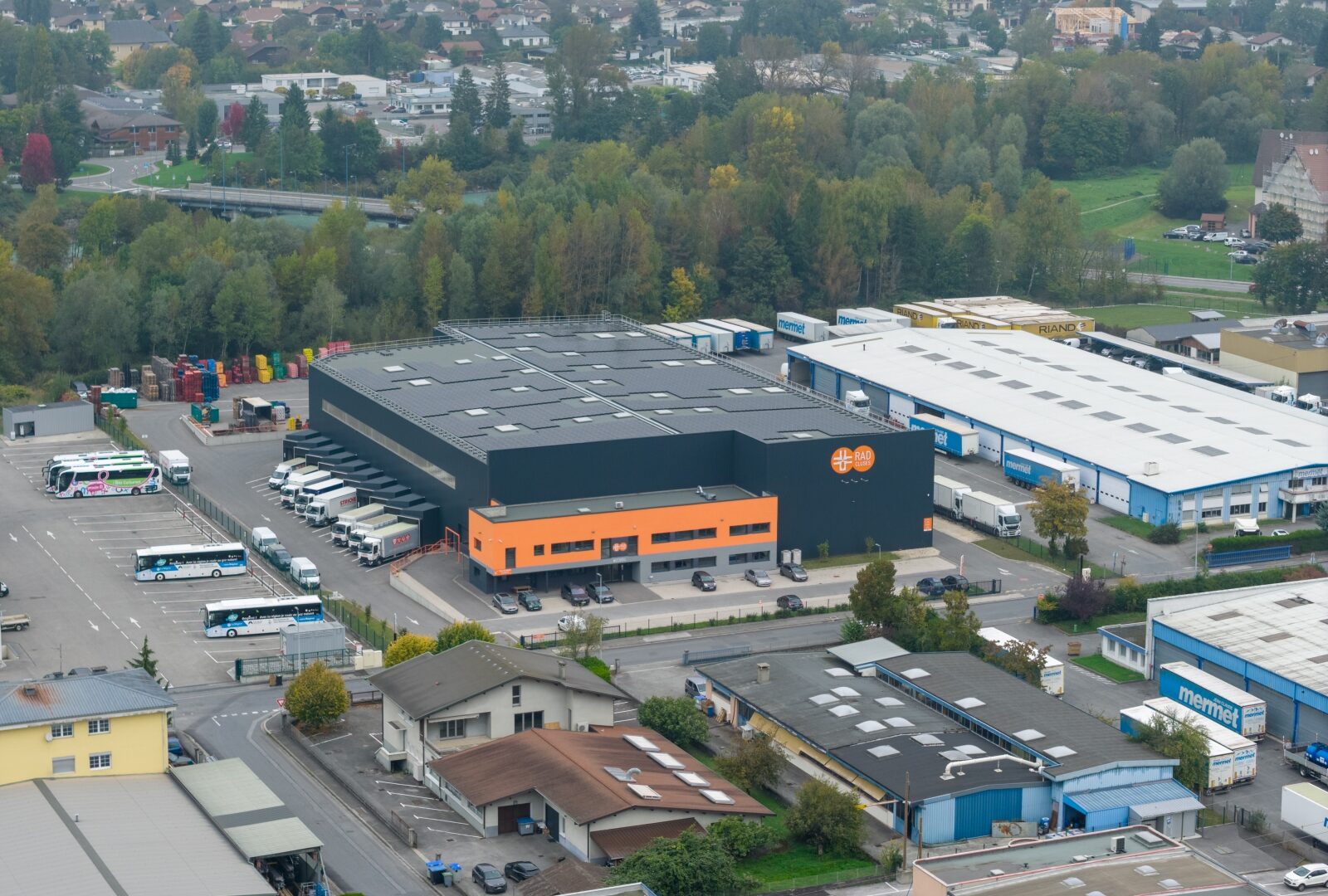 Rhone Alpes Distribution Marnaz 10 we