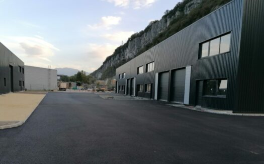 LES PORTES DE NOYAREY – Locaux d’activités à Noyarey en Isère
