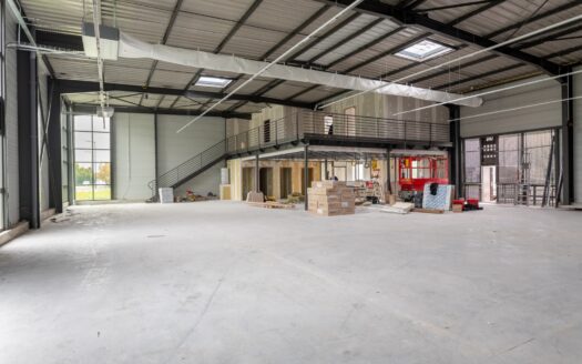 Locaux d’activités à Marnaz en Haute-Savoie