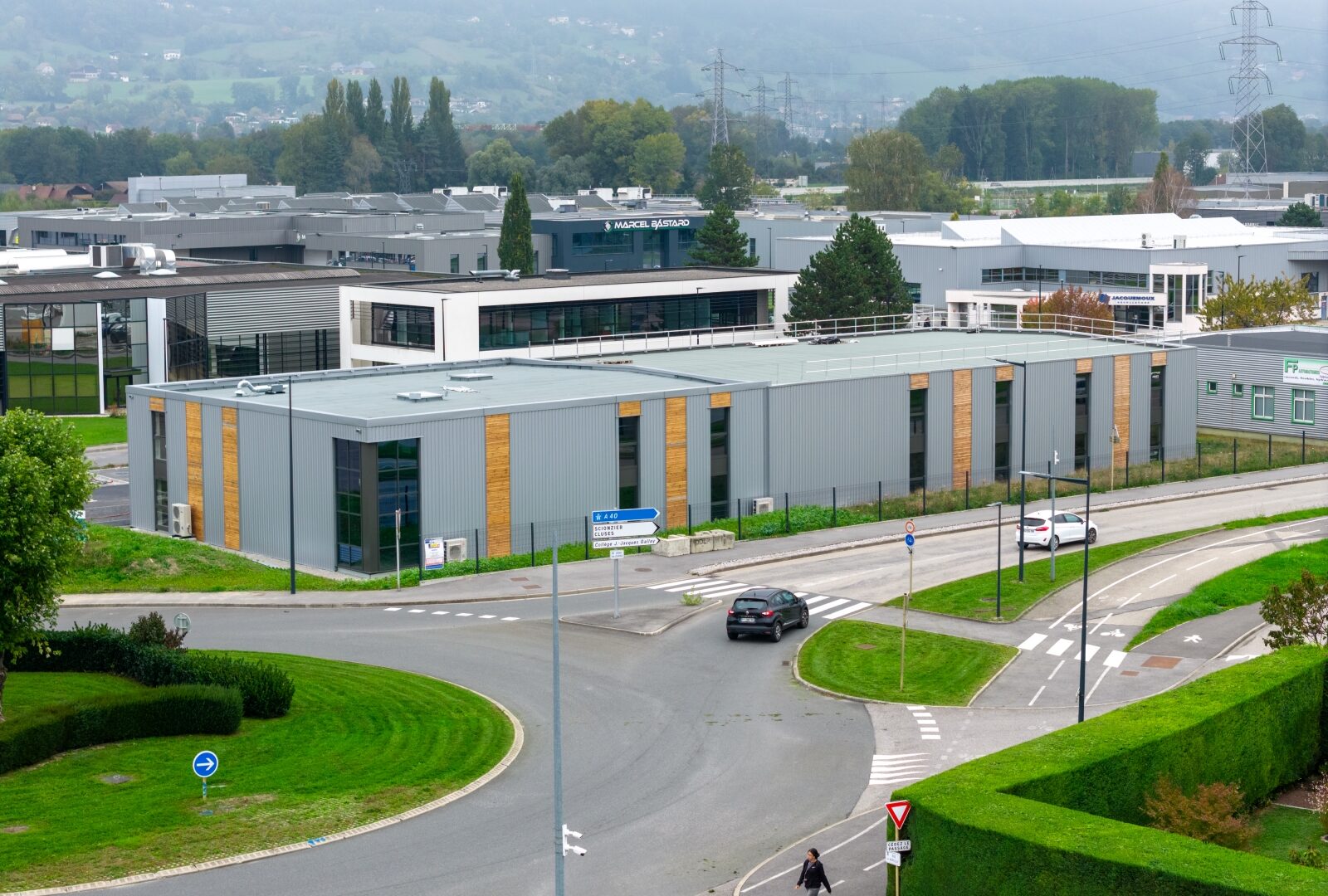 Locaux d’activités à Marnaz en Haute-Savoie